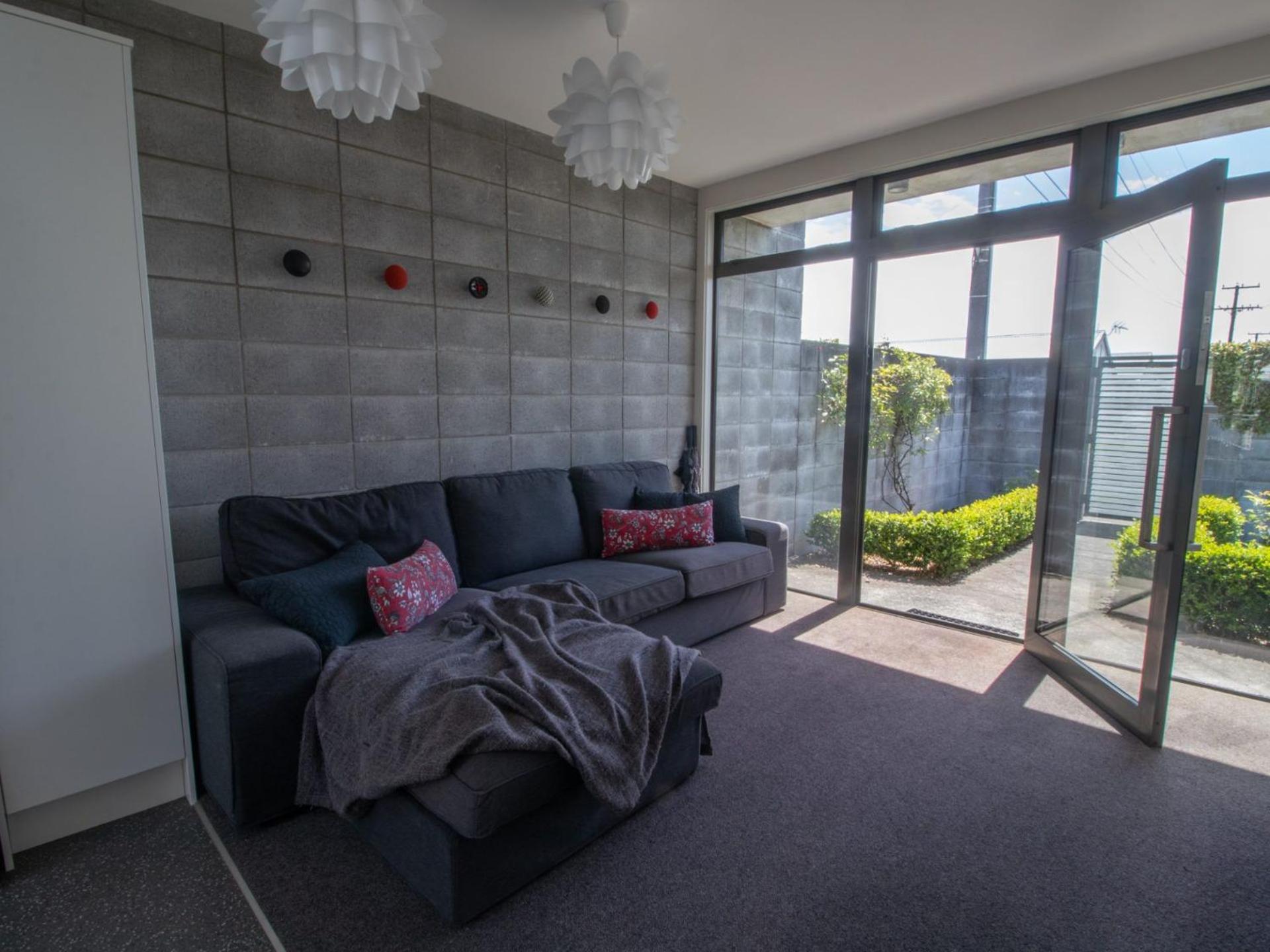 Fabulous In Fitzroy Comfortably Sleeps Ten Guests New Plymouth Exterior foto