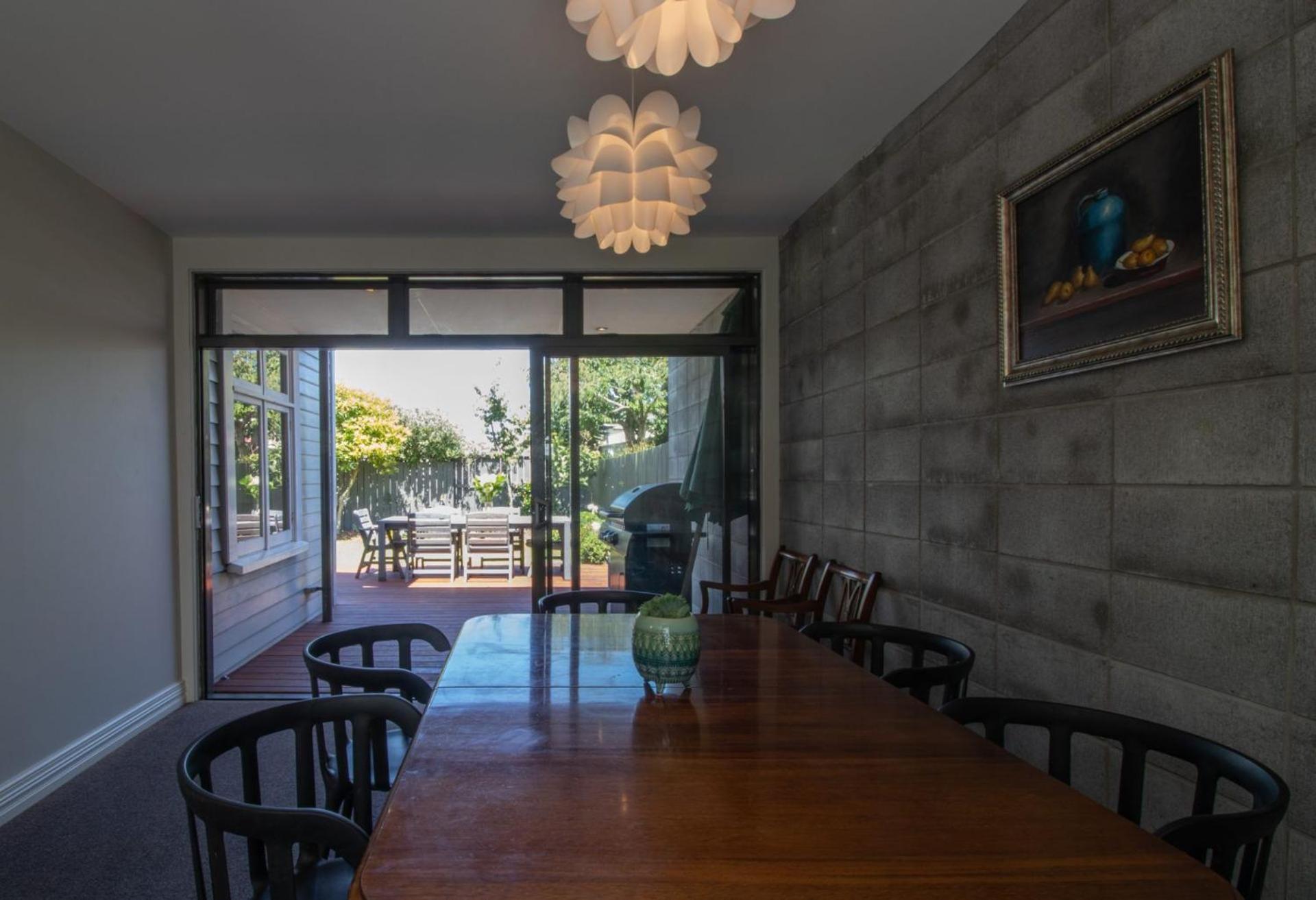 Fabulous In Fitzroy Comfortably Sleeps Ten Guests New Plymouth Exterior foto
